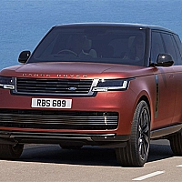 Land Rover Range Rover 2022 Slide Game Cover