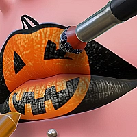 Lip Art Game Cover