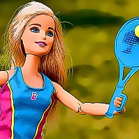 Blonde Doll Fashion Style Puzzle Game Cover