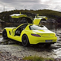 Mercedes-Benz SLS E-Cell  Puzzle Game Cover