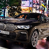 BMW X6 M50i Puzzle Game Cover