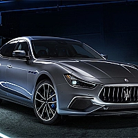 Maserati Ghibli Hybrid Slide Game Cover