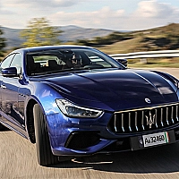 Maserati Ghibli Hybrid Puzzle Game Cover