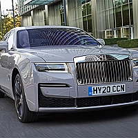 Rolls-Roycs Ghost Slide Game Cover