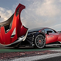 Lamborghini Huracan STO Slide Game Cover