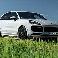 Porsche Cayenne GTS Slide Game Cover